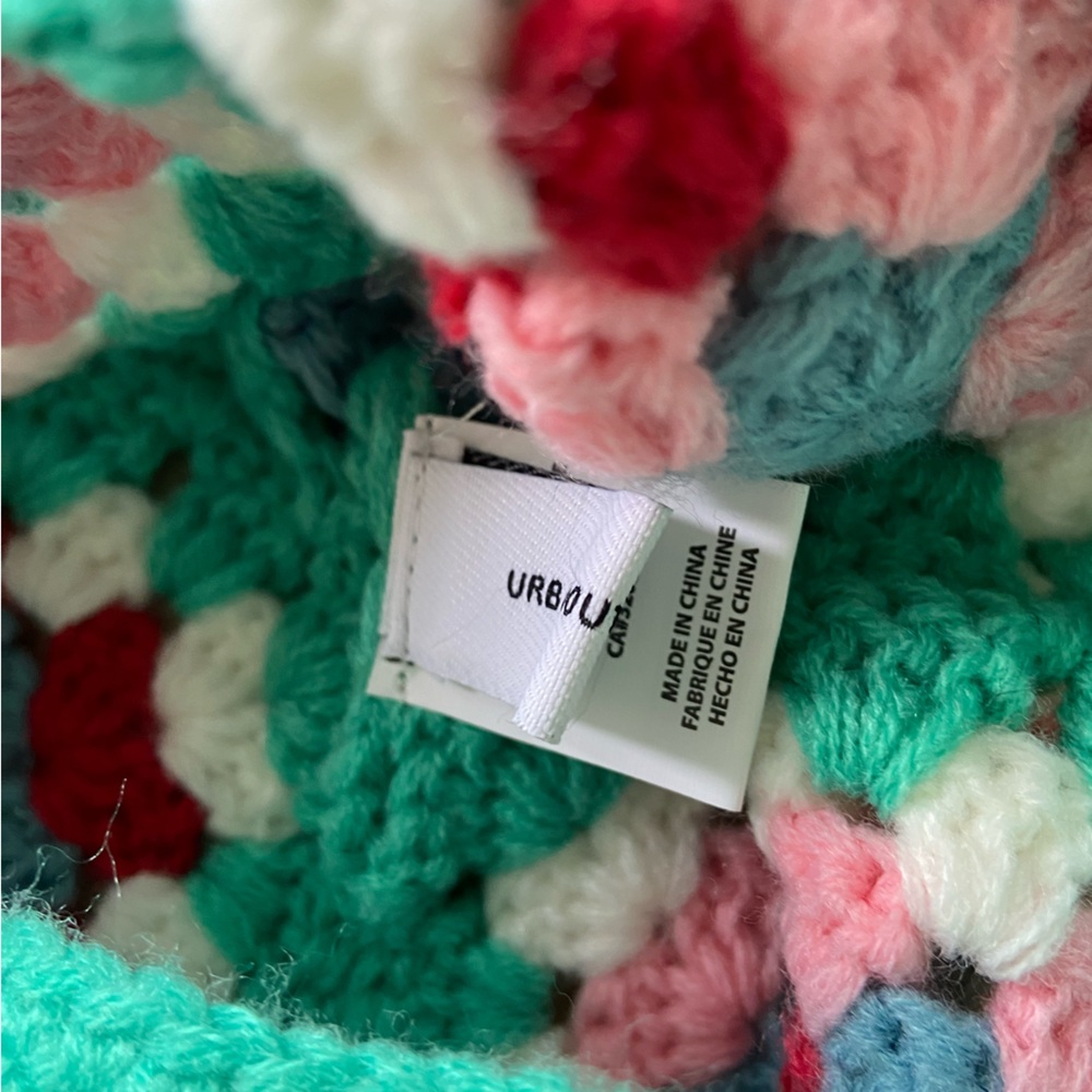 Urban Outfitters Granny Square Beanie - Picture 2 of 3